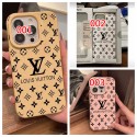 Lv ルイヴィトンiphone14 15 pro 15 plusケースブランドカード入れ人気アイフォン14pro max/13 15 proケースiphone15 plus14 pro maxケースブランドコピーメンズハイブランドアイフォン15 14ケーストランク型