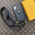 Lv ルイヴィトンiphone 16 15 14 plus galaxy s23 s24ケースブランドショルダーGalaxys24  S23 S22ケースコピーブランドGalaxy S24 Ultra SCG26/s23ultraケースハイブランドバッグ型ブランドgalaxy s24+ ultraカバーiphone 14 15 16カバーレディースメンズ