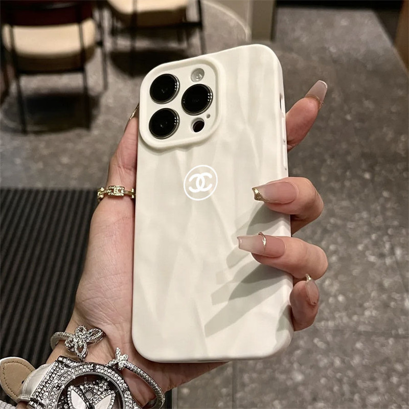 Chanel シャネルiphone14 16 pro 15 plusケースブランドカード入れiphone15 plus14 16 pro maxケース