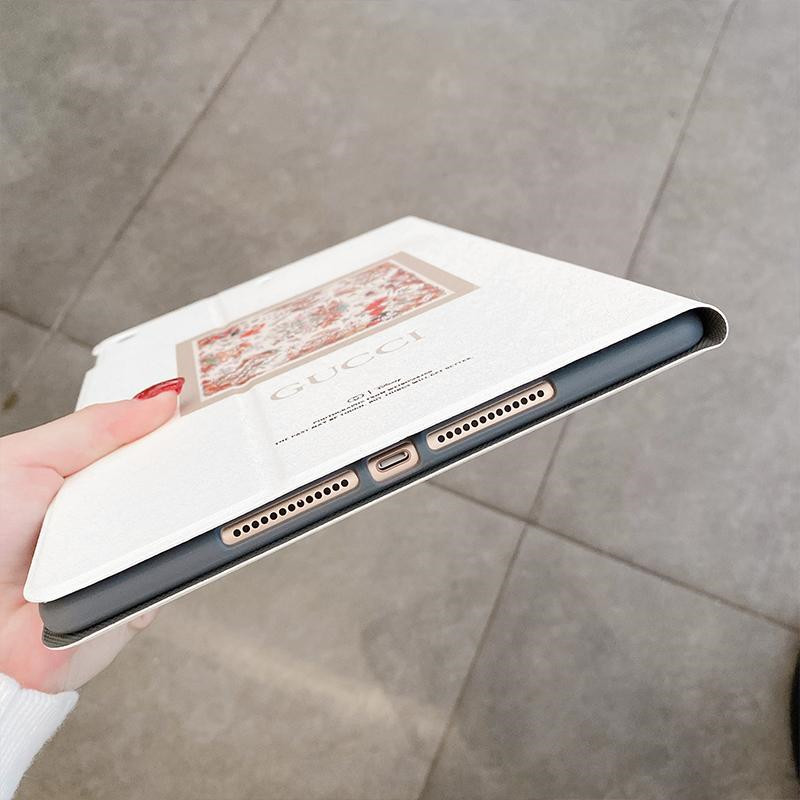 Gucci グッチハイブランドipad mini7 6 5 ipad air6 5ケースiPad9 10 11ケース2024ブランドipad 8 9 10ケース