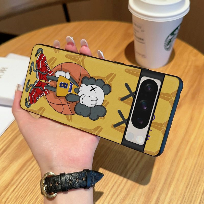 Kaws カウズエクスぺリア 5v 5 vi グーグル ピクセル 7a 8a 8プロケースメンズレディースGoogle Pixel 8a/9 proカバー耐衝撃